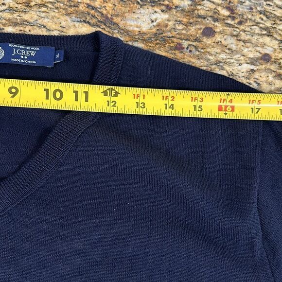 J. Crew Merino Wool Navy Blue Long Sleeve V-neck Pullover Sweater Size XL - Picture 8 of 11